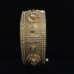 Gold pearl Cuff